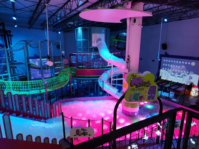 The Mins · Fun Center